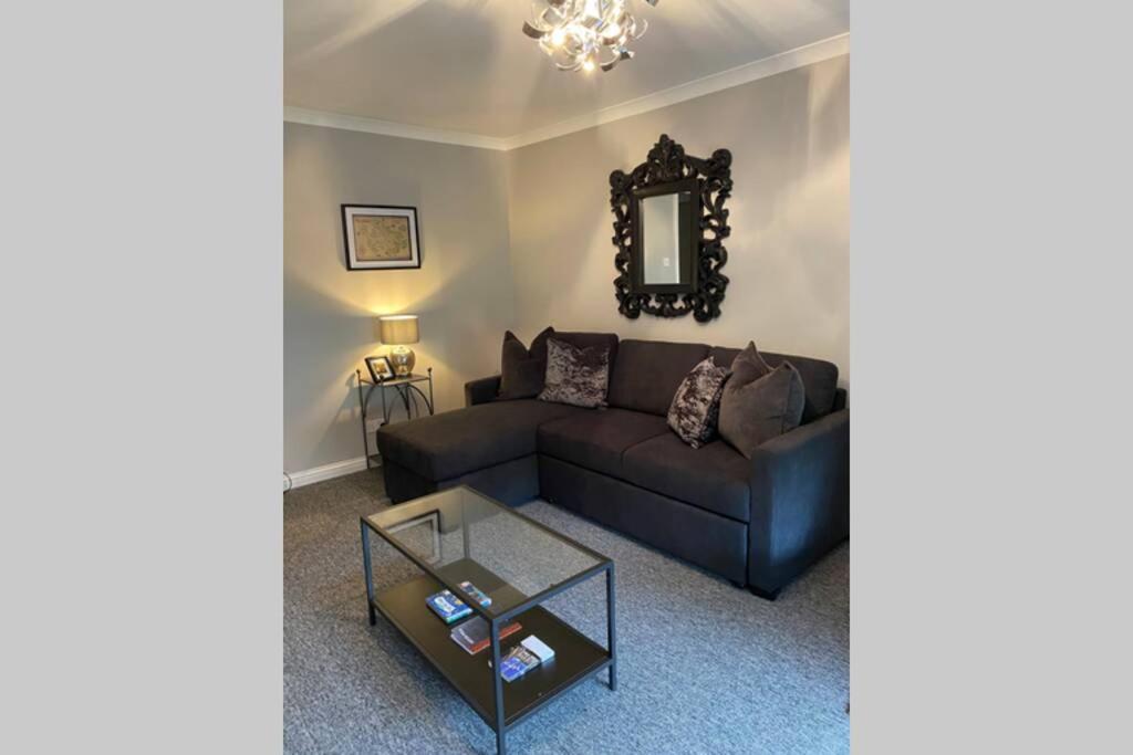 Peter Pan Apartment In The Heart Of Inverness Dalneigh Exterior foto
